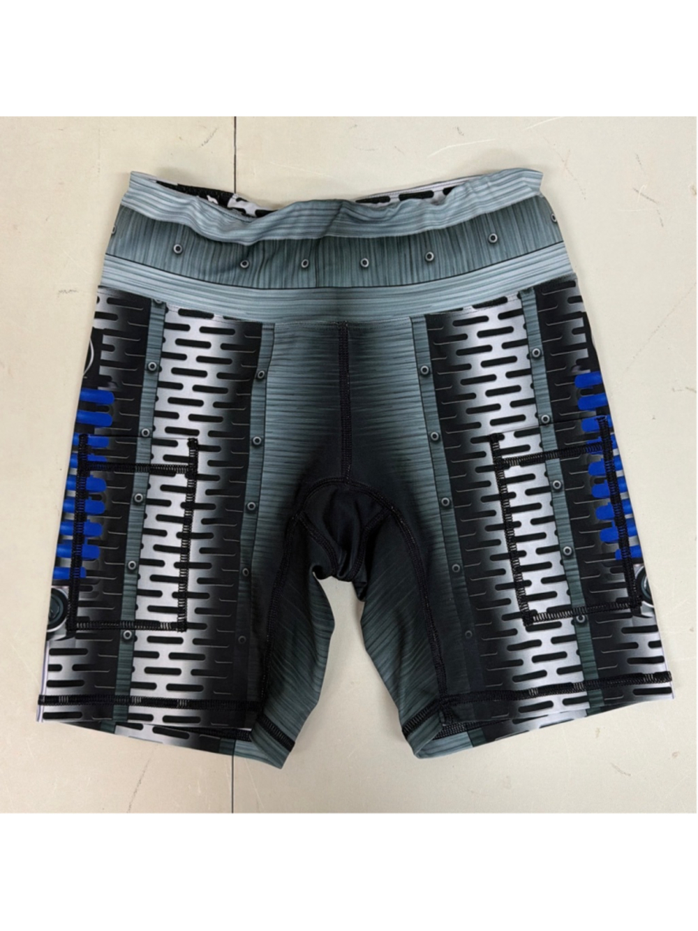 INKnBURN 6" Mechanical Cyborg Shorts Sz 2!